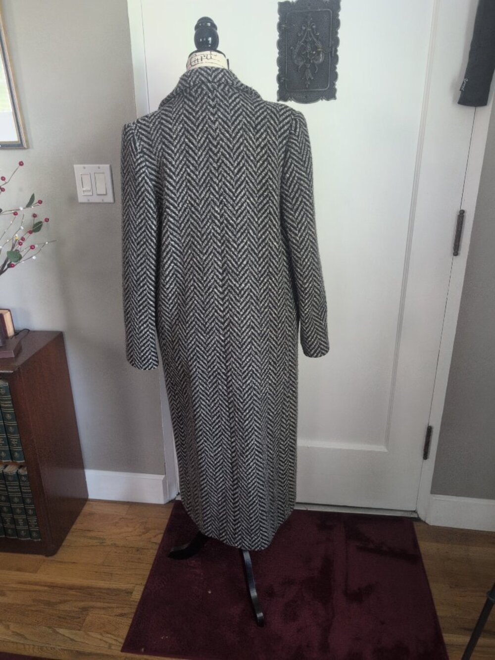 Retro Oversized Double Breasted Chevron Coat 100% Wool Sz 8 - Picture 9 of 13